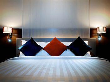 Ibis Styles Mangga Dua Square Hotel 3*